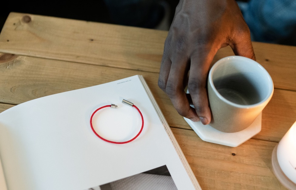 Fern Cord Bracelet Red Oliver Cabell