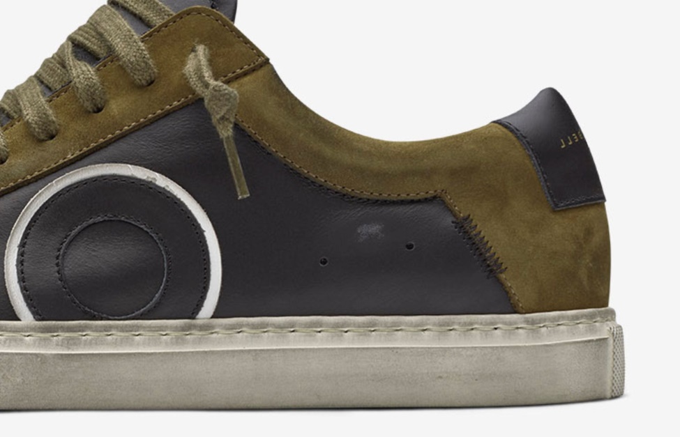 Low 1 Kangaroo Oliver Cabell