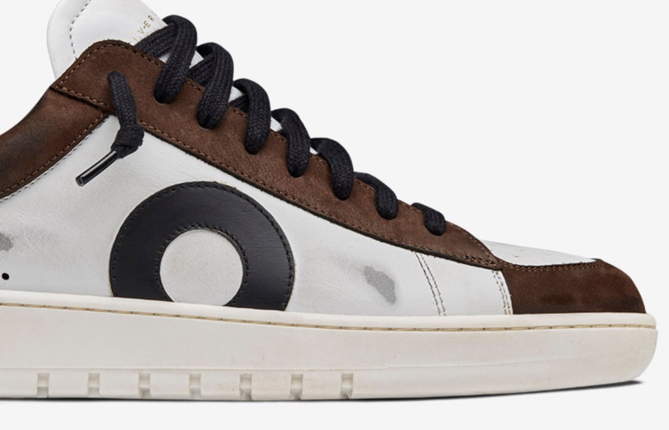 Low 2 Safari Oliver Cabell