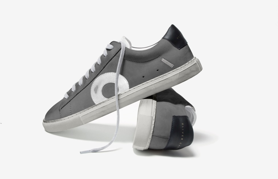 Low1 Smoke Oliver Cabell