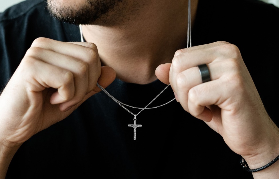 Oliver Cabell Cross Pendant Necklace Silver