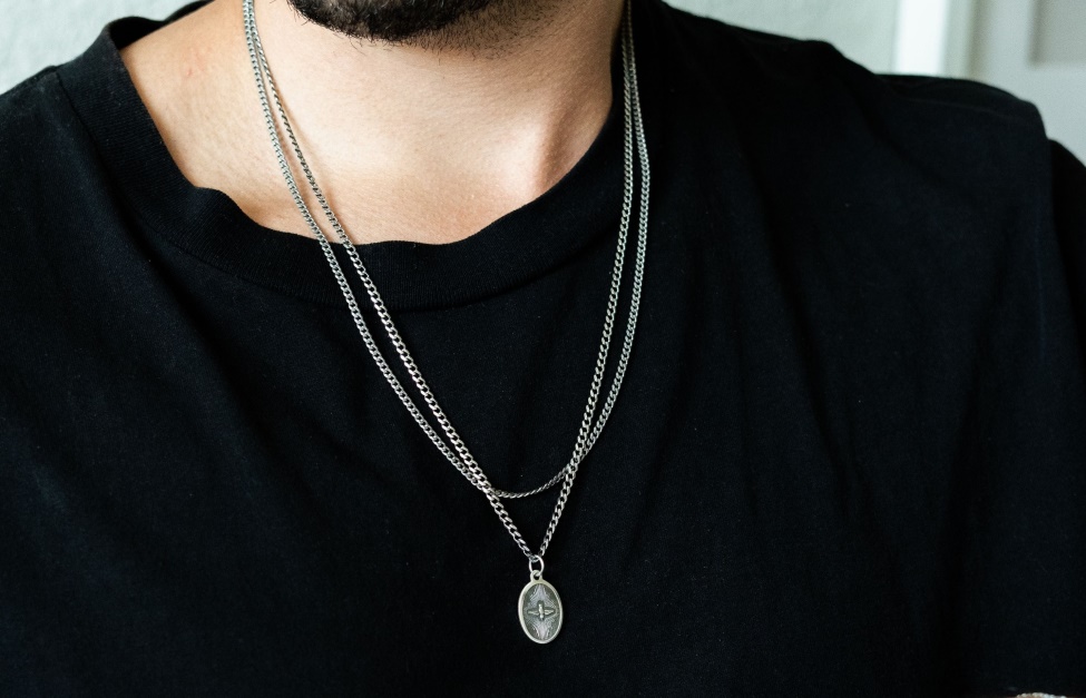 Oliver Cabell Dove Pendant Necklace Silver