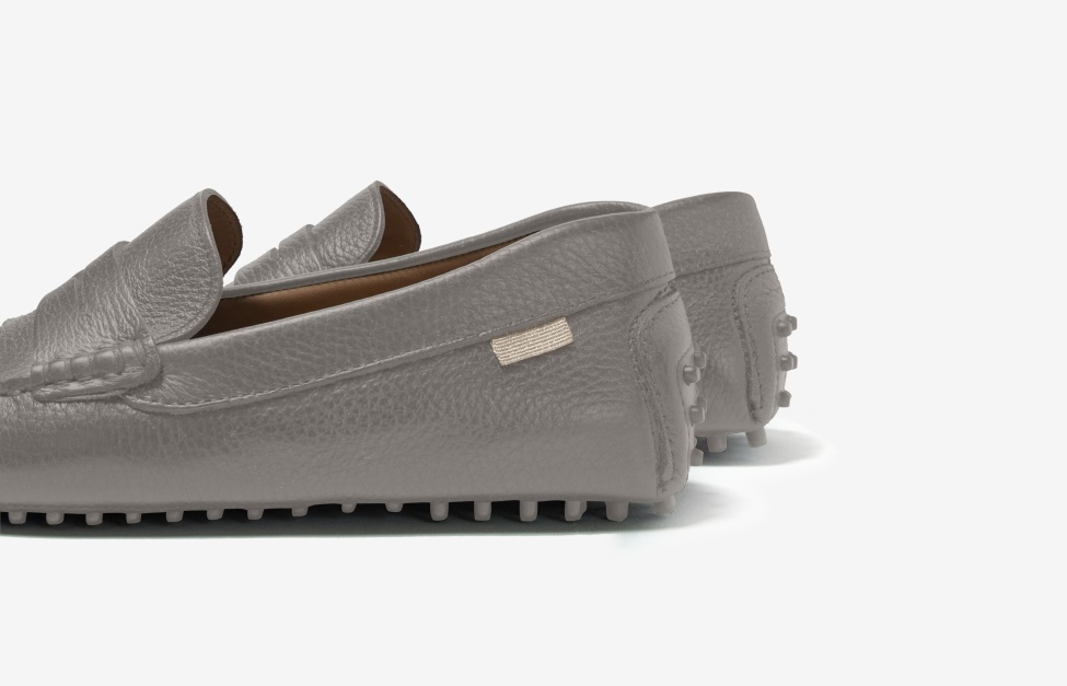 Oliver Cabell Driver Slate Pebbled