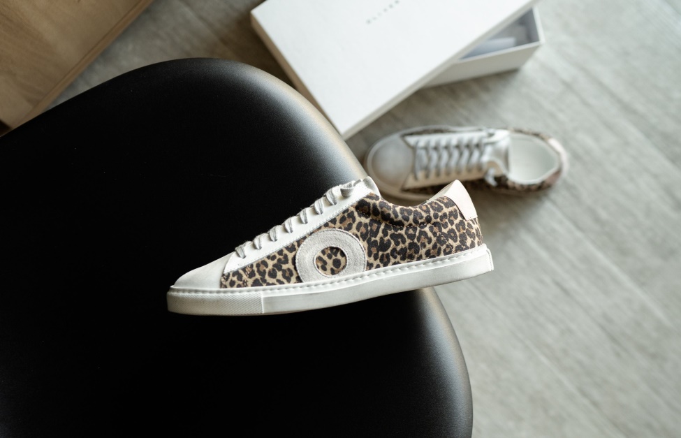 Oliver Cabell Low1 Leopard
