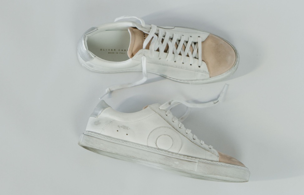 Oliver Cabell Low1 Venice