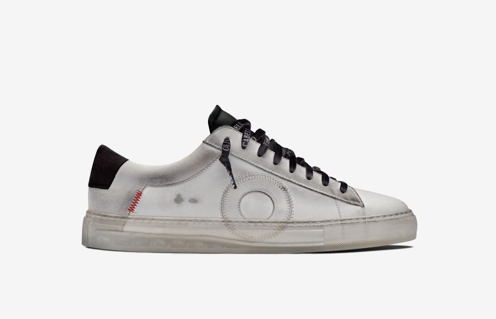 Oliver Cabell Low1 Ying Yang