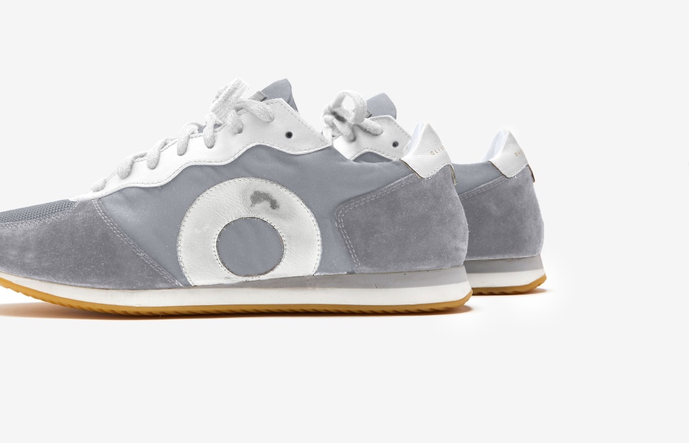 Oliver Cabell Runner Fog