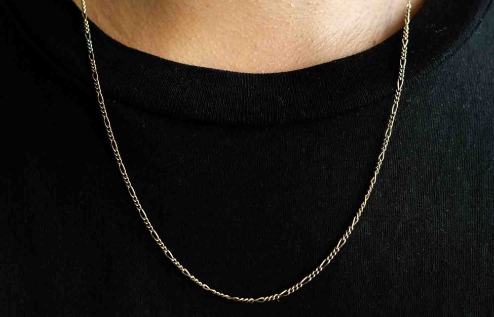 Oliver Cabell 3MM Figaro Chain Gold Trendy