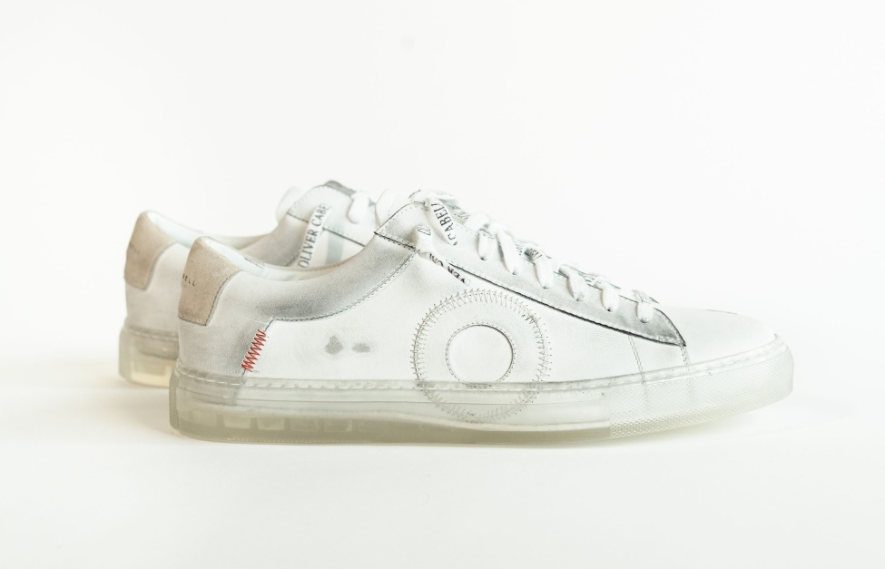 Oliver Cabell Low 1 Ghost