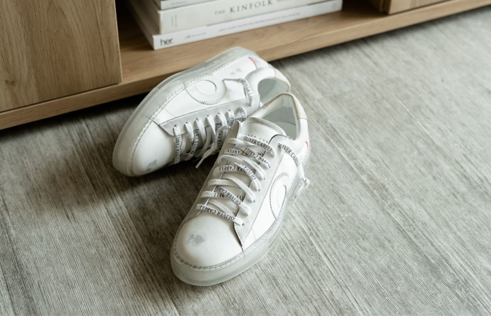 Oliver Cabell Low 1 Ghost