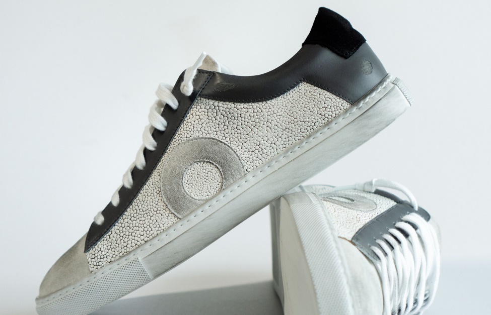 Oliver Cabell Low 1 Stingray