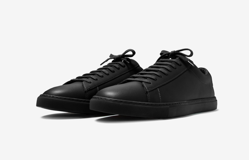 Trendy Oliver Cabell Low1 Jet Black